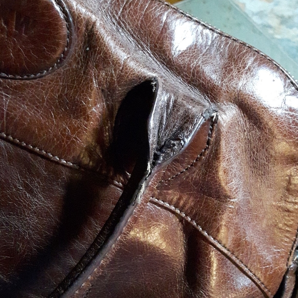 Leather bag - Picture 14 of 16